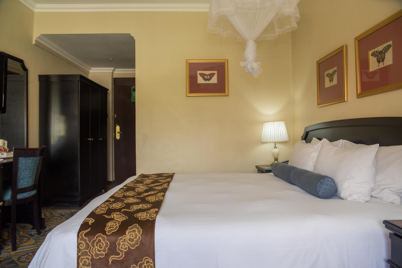 Hotel Sunbird Capital Lilongwe Exterior foto
