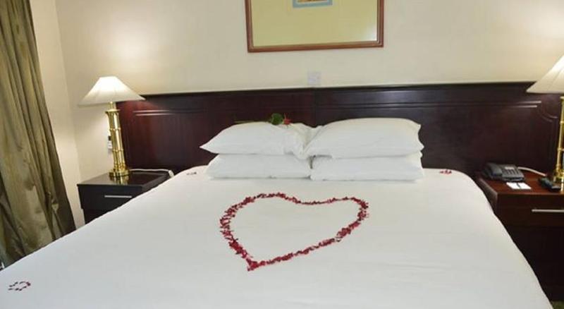Hotel Sunbird Capital Lilongwe Exterior foto