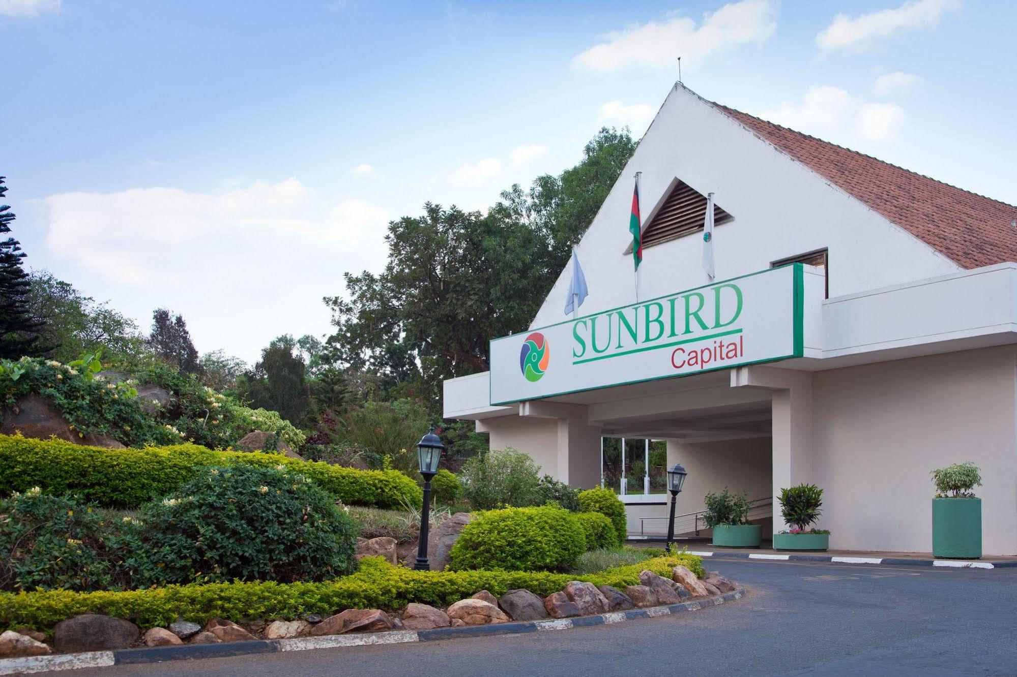 Hotel Sunbird Capital Lilongwe Exterior foto